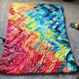 Rumpl Geofresh 1 Person Puffy Blanket